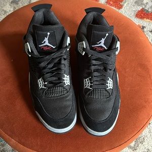 Air Jordan 4 Retro SE